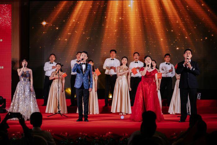 27、《明天會更好》東部建設(shè)管理部